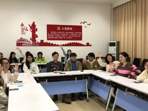 国产自拍
2021级土木水利一、二班硕士研究生党支部举办“学习党的二十大，踔厉奋发新征程”应知应会知识竞赛
