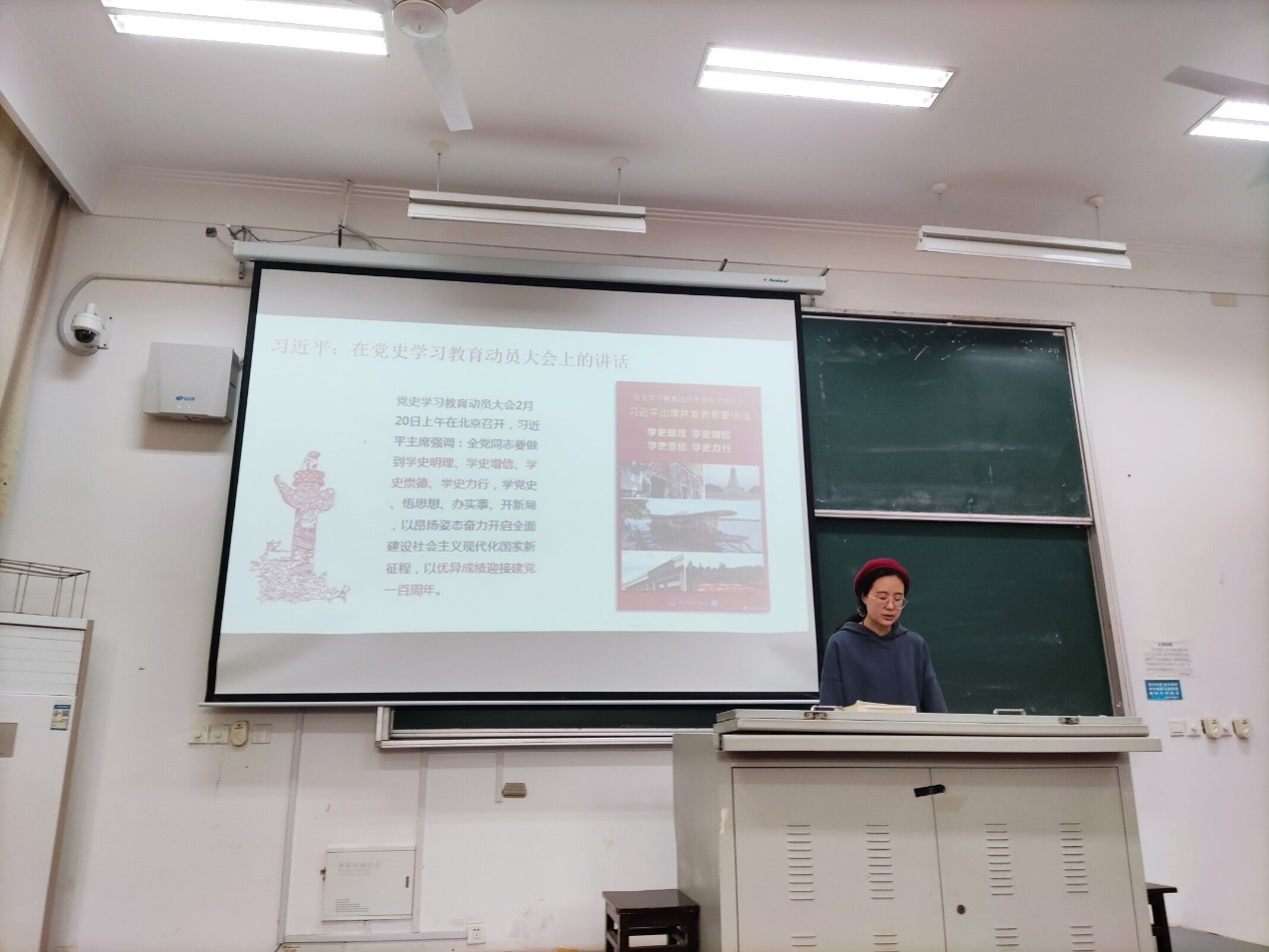 国产自拍
开展“寻访红色记忆 凝聚青春力量”党史学习教育系列专题活动