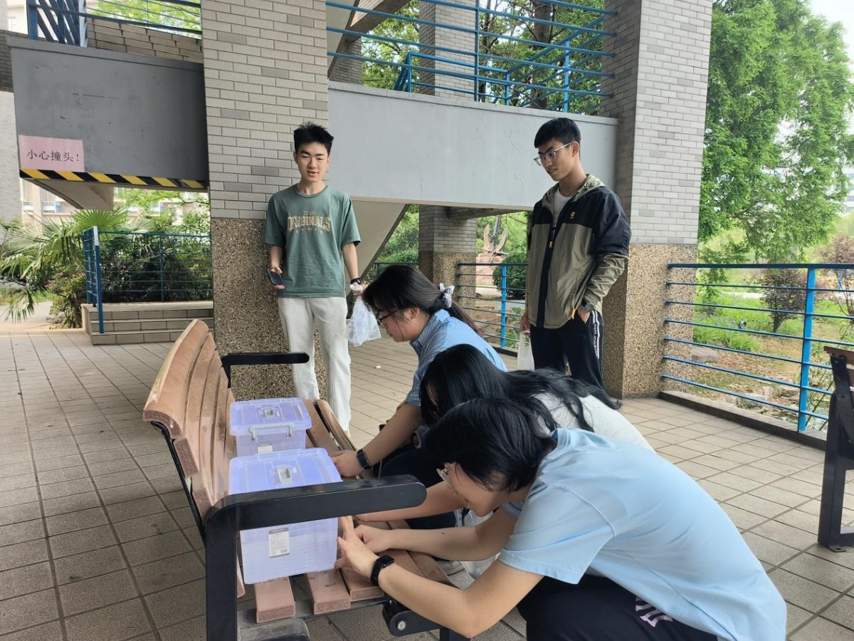 国产自拍
举办“水的征程，青春驰骋”主题定向越野活动