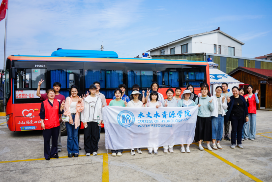 巧手织梦启新程 劳动育人谱华章 ——国产自拍
劳动实践教育活动赋能社区发展