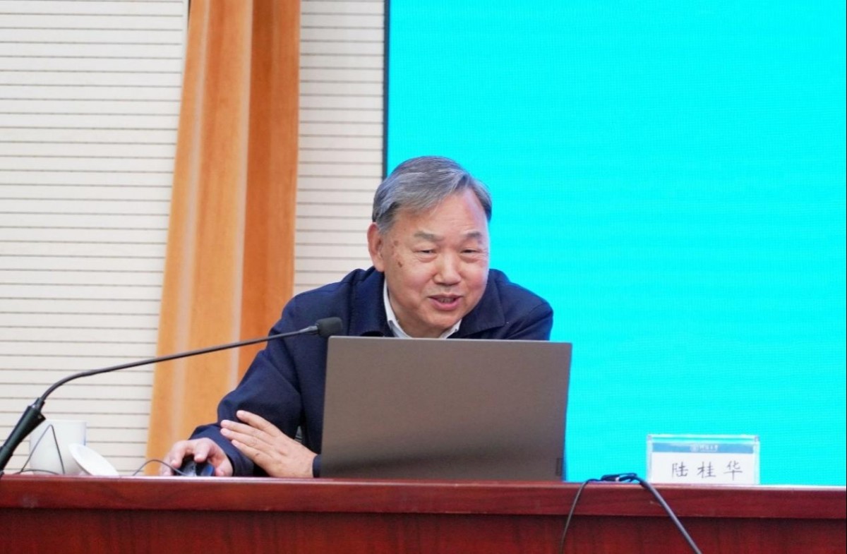 国产自拍
举办“新时代治水实践与水文发展”专题学术报告